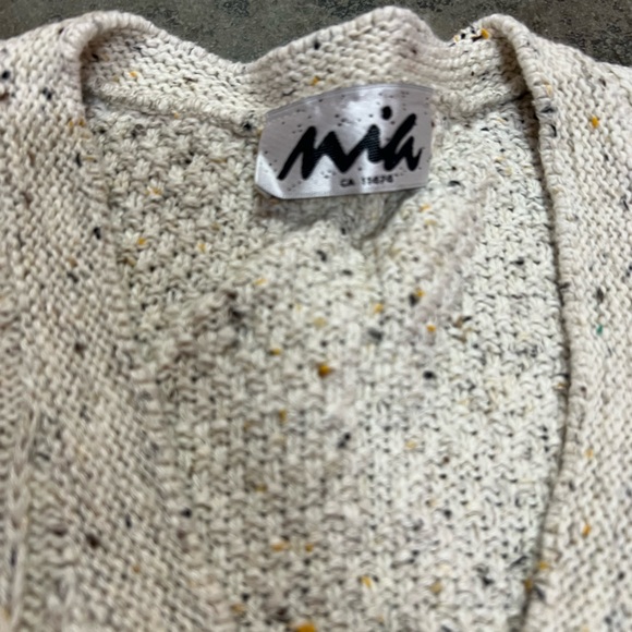 Cottagecore Vintage Mia Cream Knit Vest with Brass Coloured Clasps - Picture 11 of 11